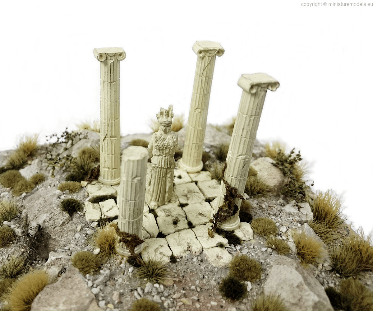 Miniature ancient statue and columns